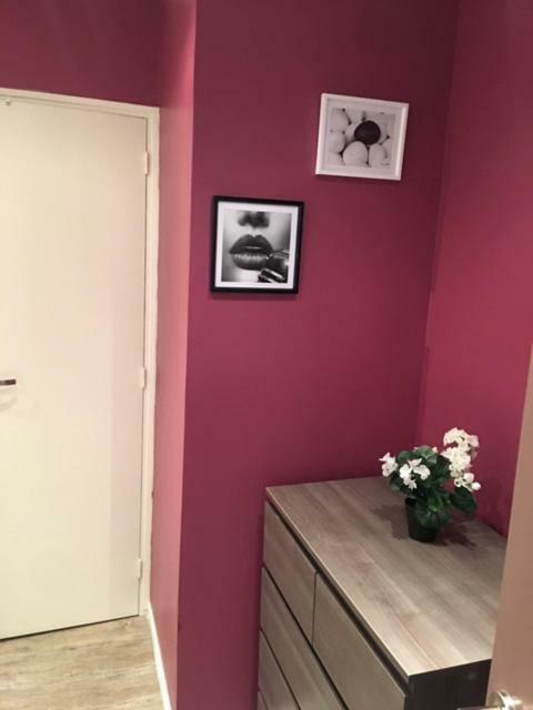 Hotel Hovi De La Mairie Aubervilliers Luaran gambar